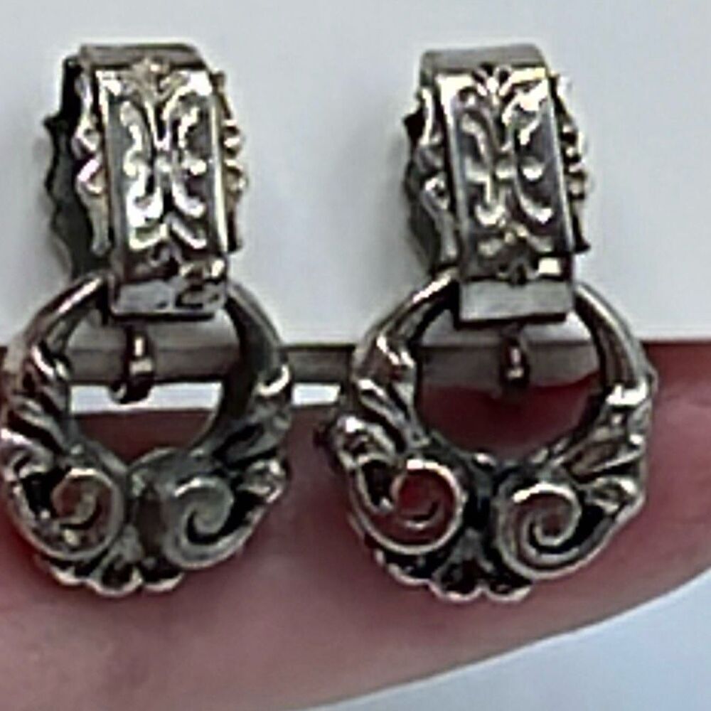 Vintage door knocker style screwback ornate earrings.